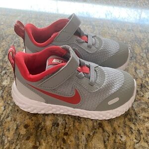 Nike Kids Red and Gray Sneakers